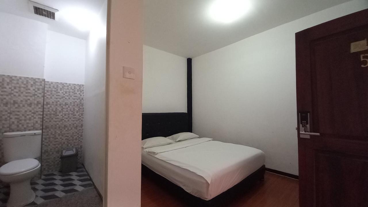 Dc Hotel & Hostel لابوان باجو المظهر الخارجي الصورة
