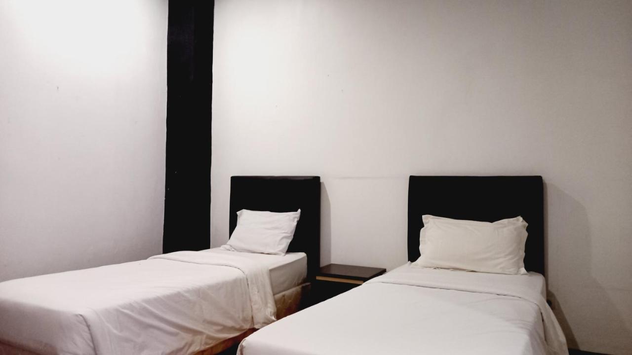 Dc Hotel & Hostel لابوان باجو المظهر الخارجي الصورة
